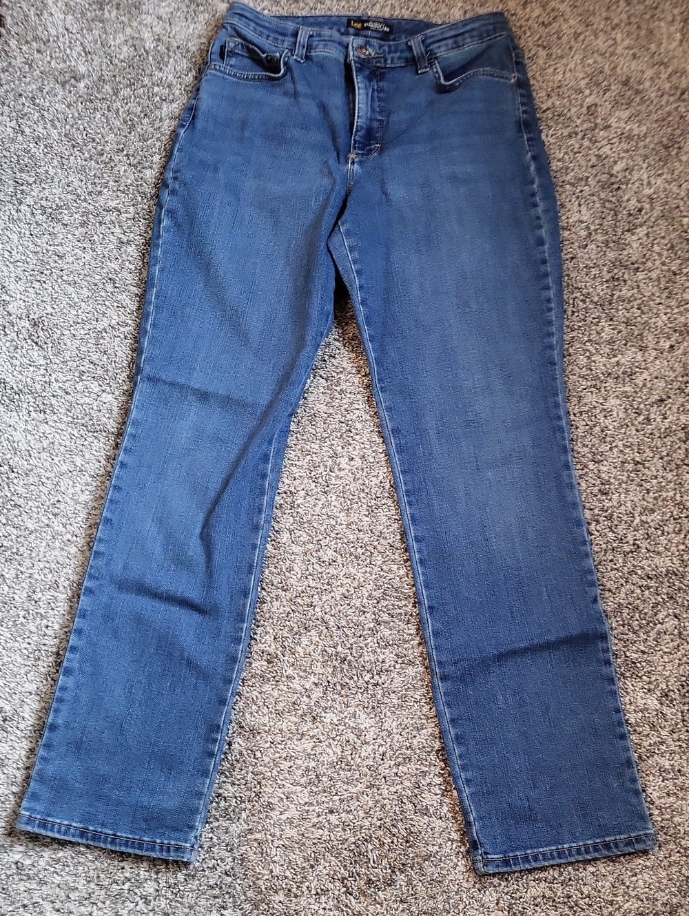 Lee Women's Straight Leg Jeans in Classic Blue Denim